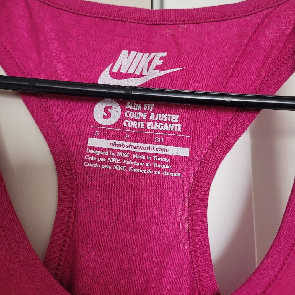 Nike Tank Top - Picture 2 of 3